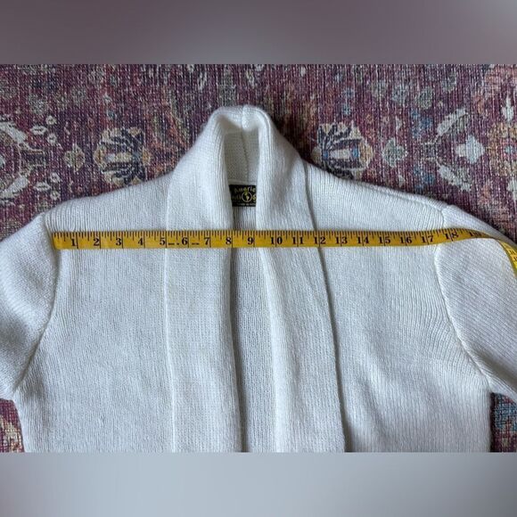 Cozy vintage White Knit American South Side Alpaca wool Cardigan with pockets - Picture 7 of 14